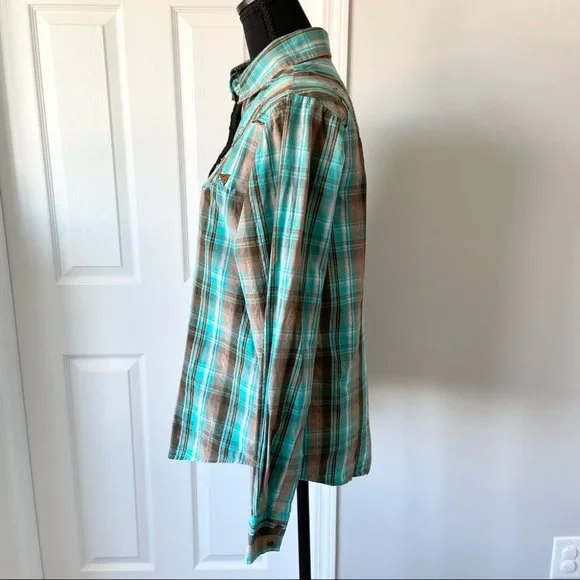 Life Style Green Plaid Western Shirt - Picture 2 of 13